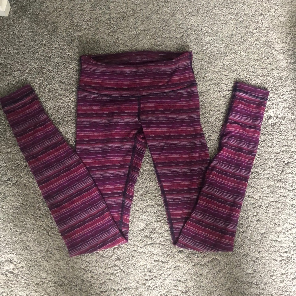 Lululemon!! Size 4
